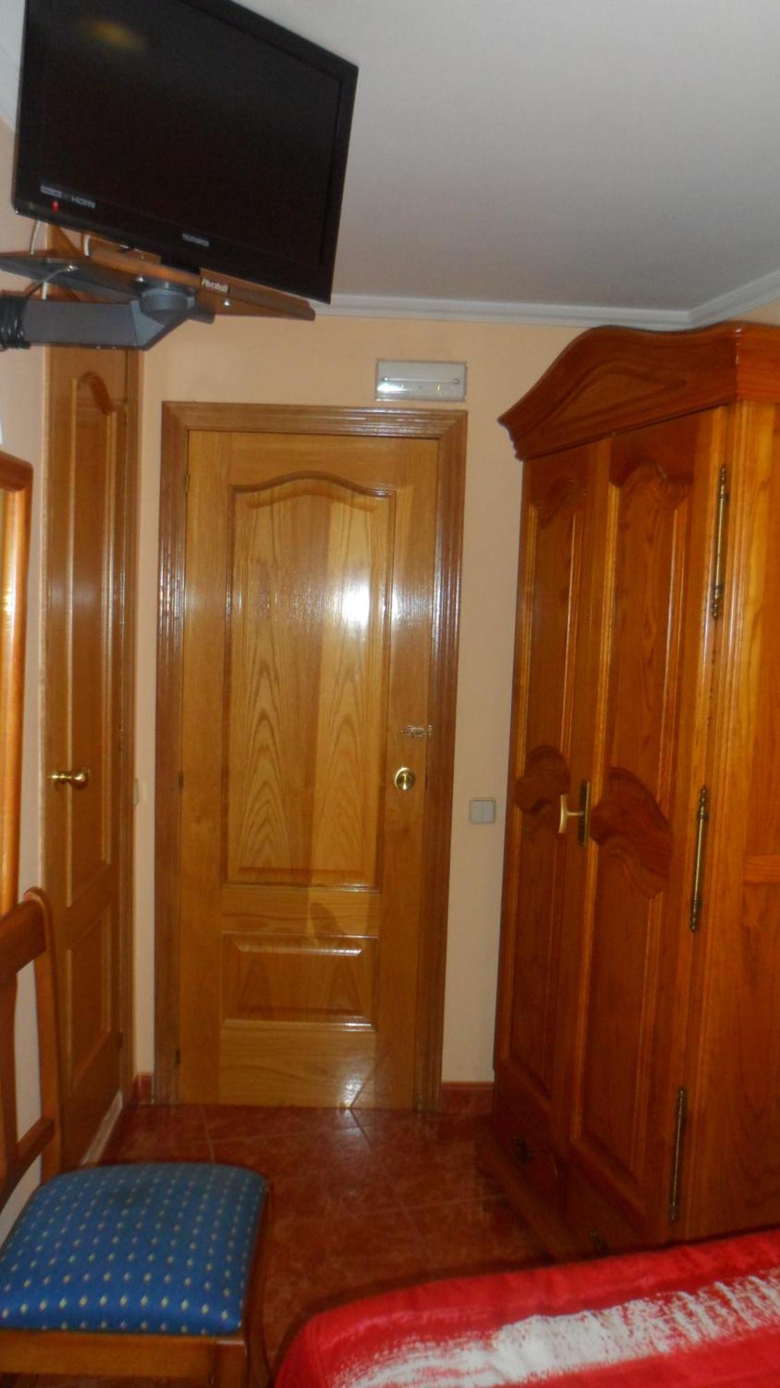 Hostal La Nava Madrid Eksteriør bilde
