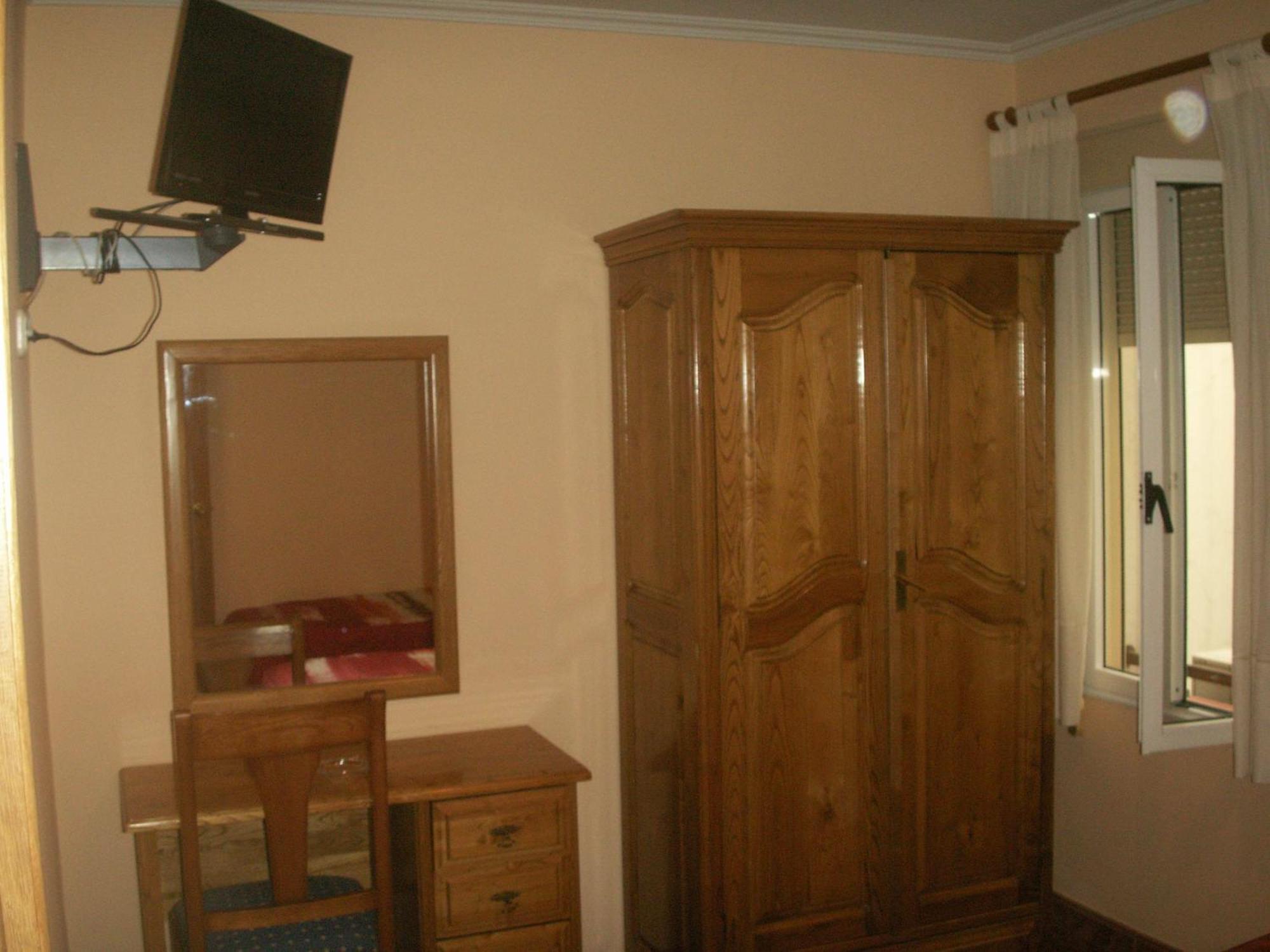 Hostal La Nava Madrid Eksteriør bilde